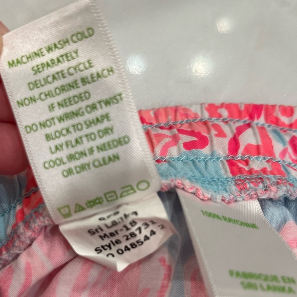 Lilly Pulitzer shorts - Picture 6 of 6